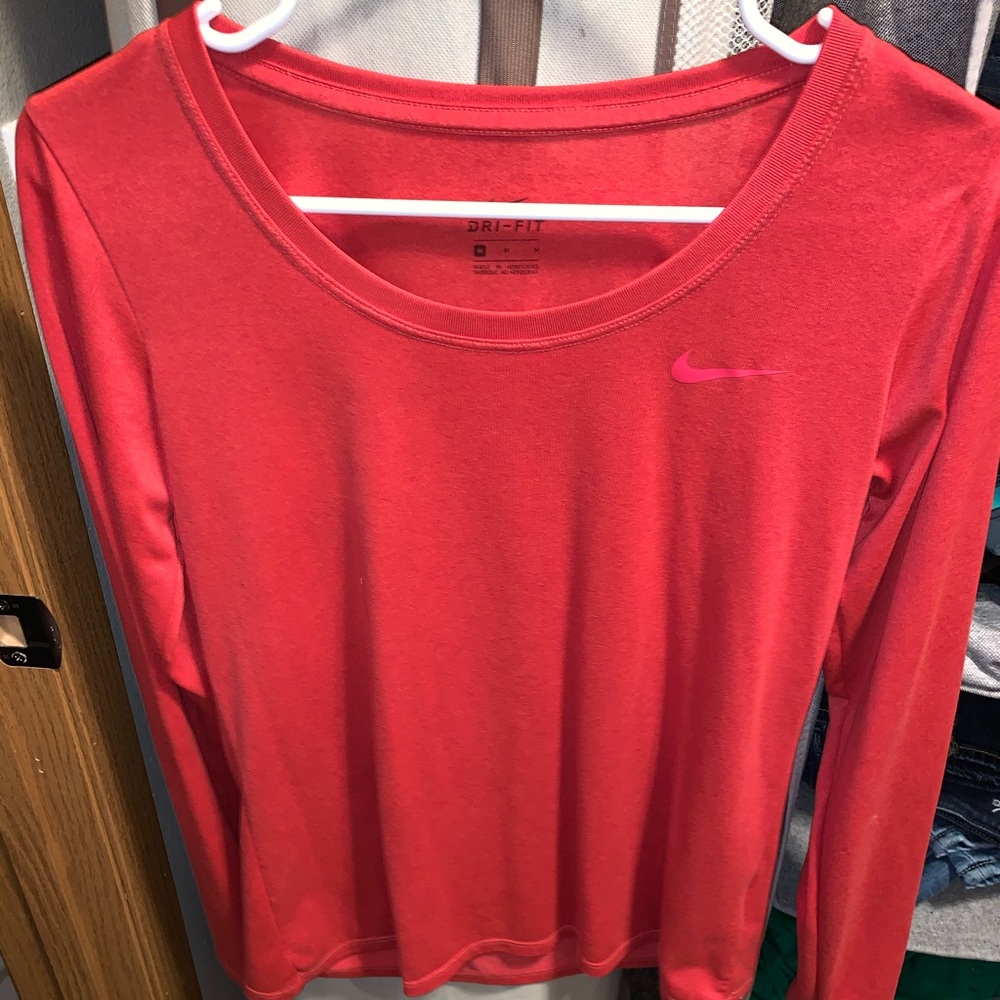 Nike Athletic Longsleeve TShirt